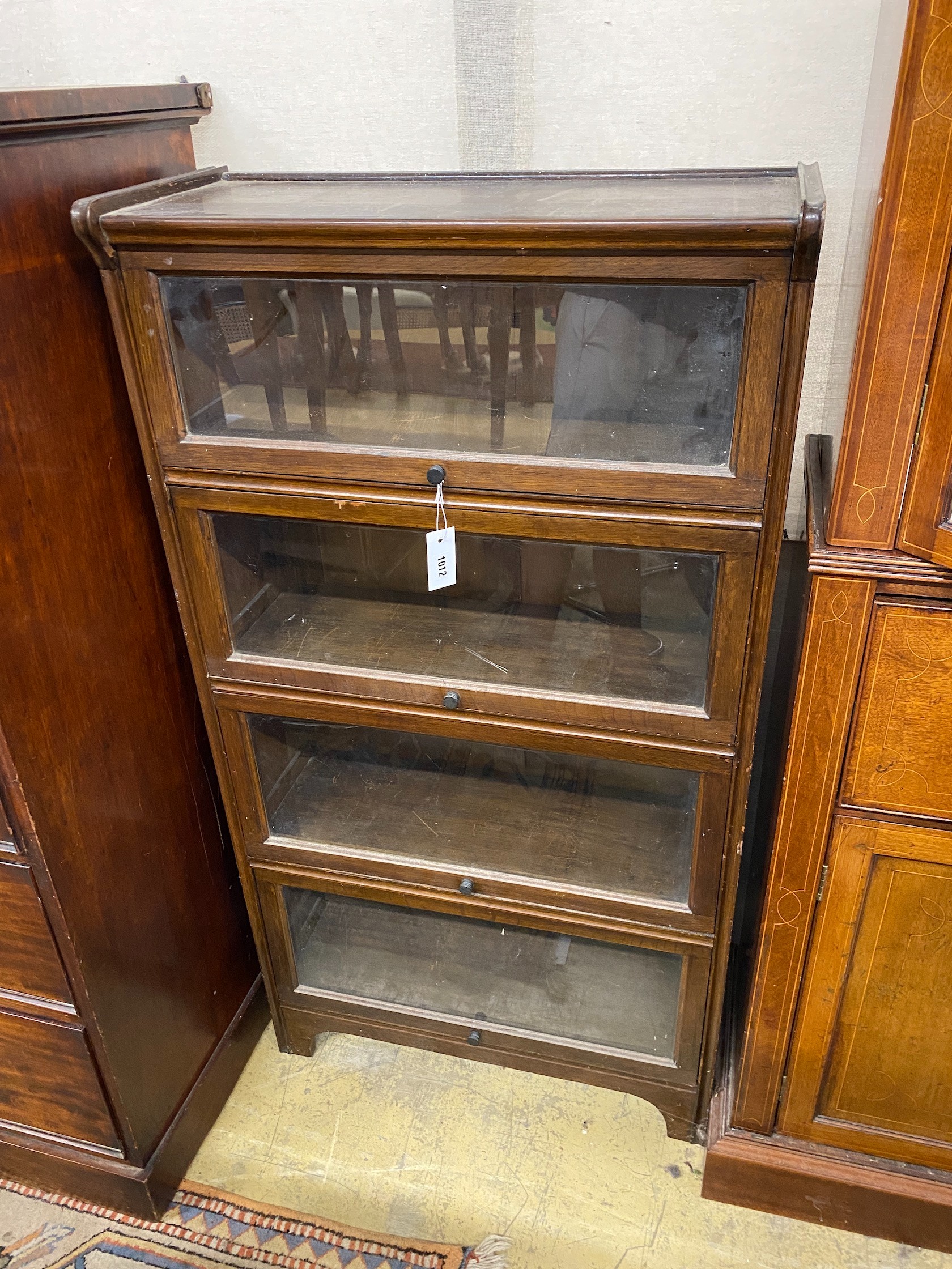 A Globe Wernicke style glazed mahogany bookcase, length 71cm, depth 30cm, height 133cm